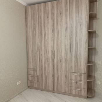 Продается 1-комнатная квартира, 43,5 м²