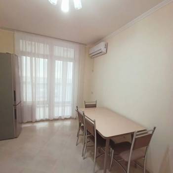 Продается 1-комнатная квартира, 43,5 м²