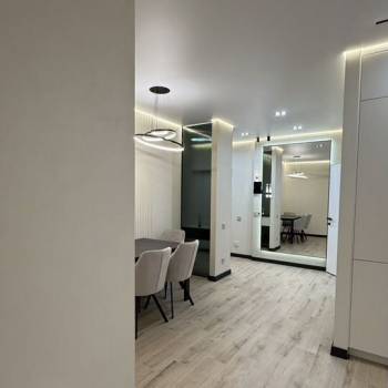 Продается 2-х комнатная квартира, 55 м²