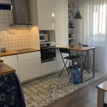 Продается 2-х комнатная квартира, 64 м²