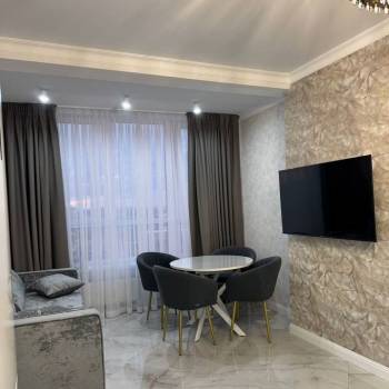 Сдается 1-комнатная квартира, 50 м²