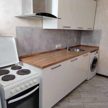 Сдается 1-комнатная квартира, 38 м²