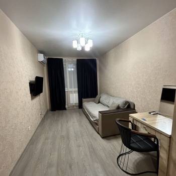 Сдается 1-комнатная квартира, 36 м²