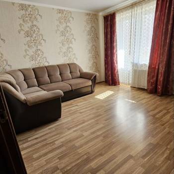 Сдается 1-комнатная квартира, 40 м²