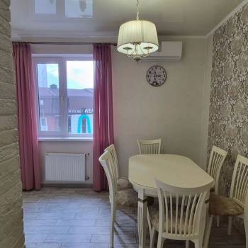 Продается 2-х комнатная квартира, 61,7 м²