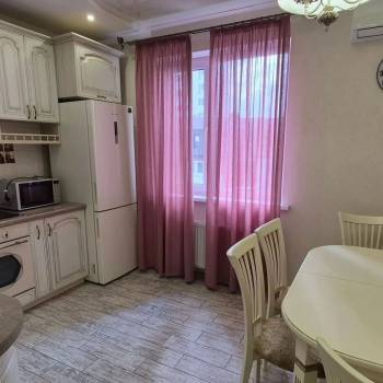 Продается 2-х комнатная квартира, 61,7 м²