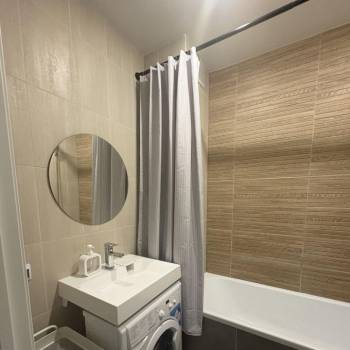 Сдается 1-комнатная квартира, 37 м²