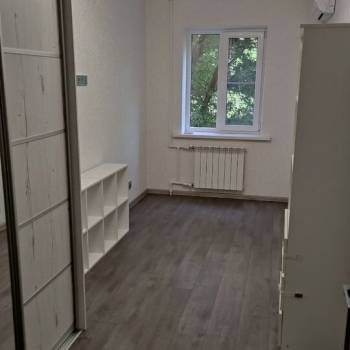 Сдается Многокомнатная квартира, 54,8 м²
