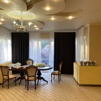 Сдается Дом, 220 м²
