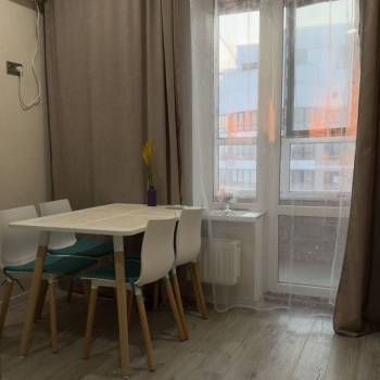 Сдается 1-комнатная квартира, 40 м²