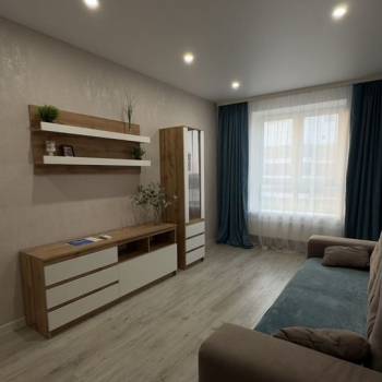 Сдается 1-комнатная квартира, 40 м²