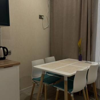 Сдается 1-комнатная квартира, 40 м²