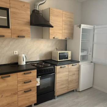Сдается 1-комнатная квартира, 42 м²
