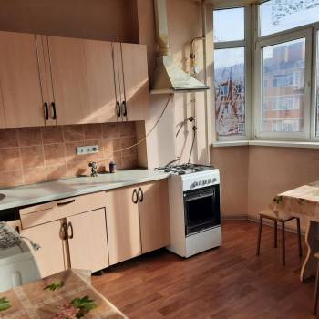Сдается 1-комнатная квартира, 35 м²
