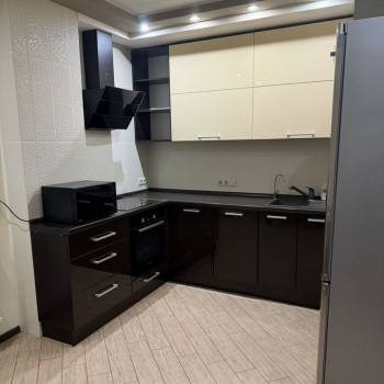 Сдается 2-х комнатная квартира, 65 м²