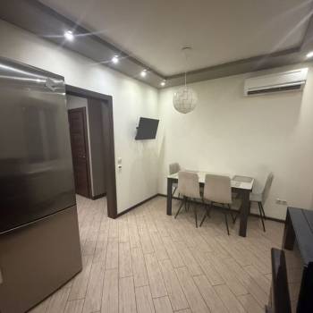 Сдается 2-х комнатная квартира, 65 м²