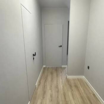 Продается 1-комнатная квартира, 43 м²