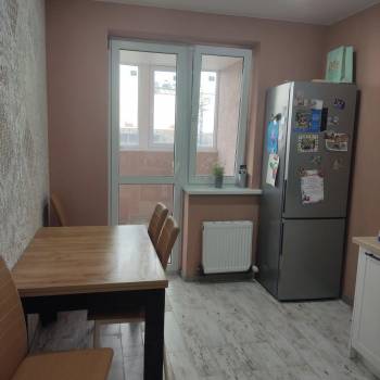 Сдается 2-х комнатная квартира, 70 м²