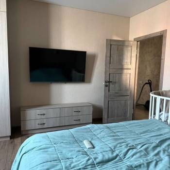 Сдается 2-х комнатная квартира, 65 м²