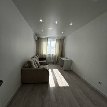 Сдается 1-комнатная квартира, 37,8 м²