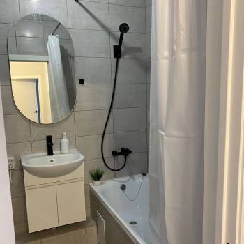 Сдается 2-х комнатная квартира, 57 м²
