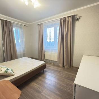 Сдается 2-х комнатная квартира, 70 м²
