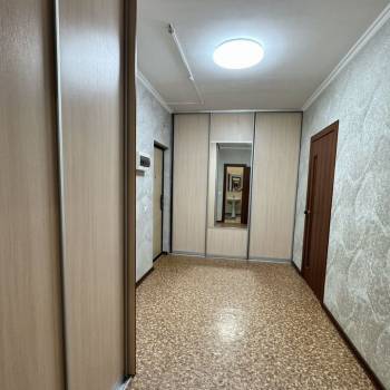 Сдается 1-комнатная квартира, 47,5 м²