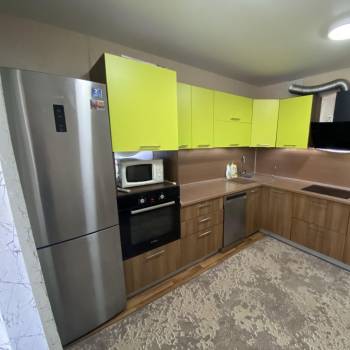 Сдается 2-х комнатная квартира, 64 м²