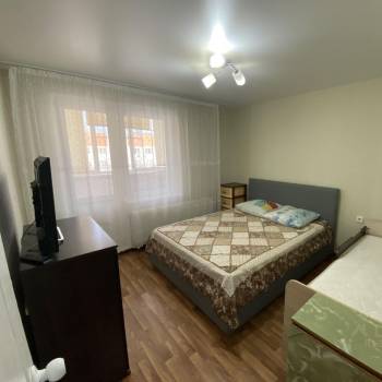 Сдается 2-х комнатная квартира, 64 м²