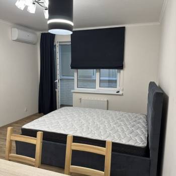 Сдается 1-комнатная квартира, 37 м²
