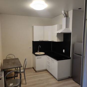 Сдается 1-комнатная квартира, 43 м²