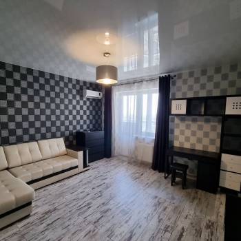 Сдается 1-комнатная квартира, 50 м²