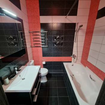 Сдается 1-комнатная квартира, 50 м²