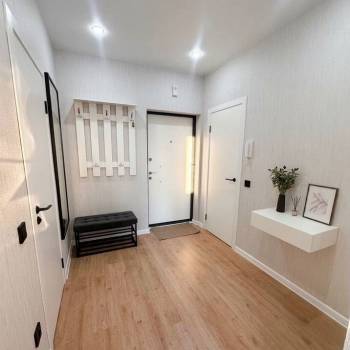Сдается 1-комнатная квартира, 42 м²