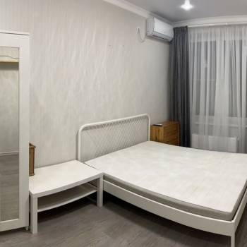 Сдается 1-комнатная квартира, 32,9 м²