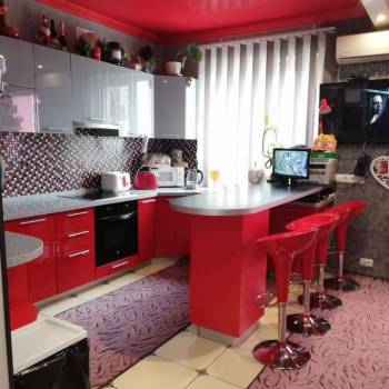 Продается 3-х комнатная квартира, 72 м²