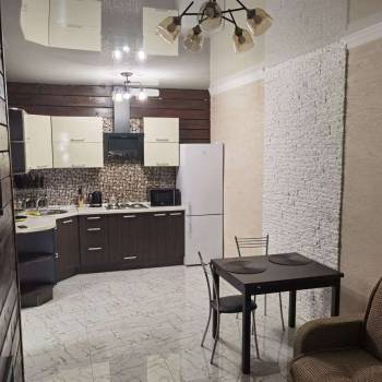 Сдается 2-х комнатная квартира, 63 м²