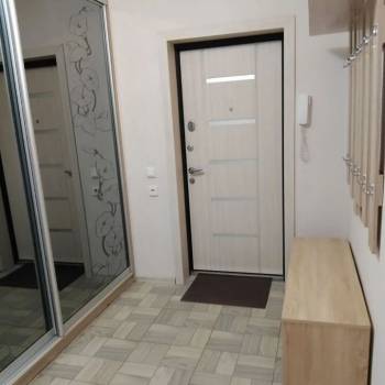 Сдается 2-х комнатная квартира, 70 м²