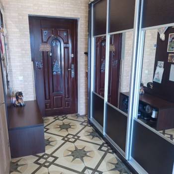 Продается 1-комнатная квартира, 45 м²