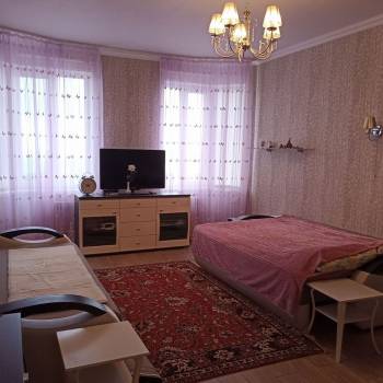 Продается 1-комнатная квартира, 52,4 м²