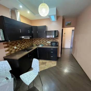 Продается 1-комнатная квартира, 37,2 м²