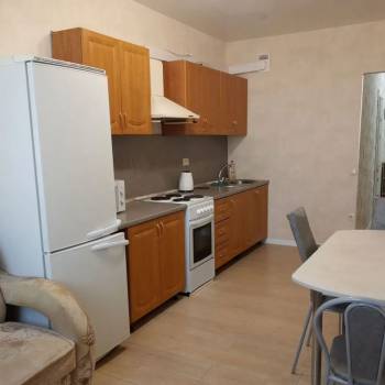 Сдается 1-комнатная квартира, 49 м²