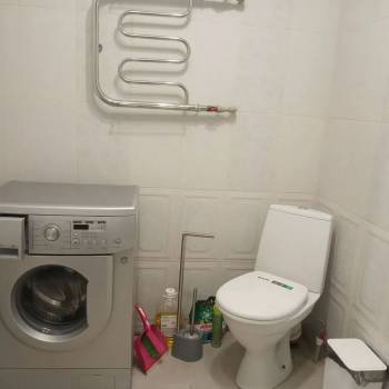 Сдается 1-комнатная квартира, 49 м²