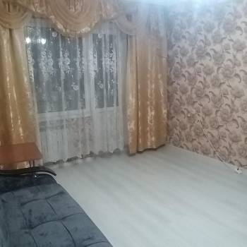 Сдается 2-х комнатная квартира, 65 м²