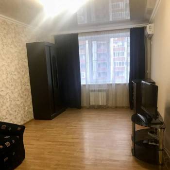 Сдается 1-комнатная квартира, 44 м²