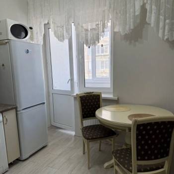 Сдается 1-комнатная квартира, 45,3 м²