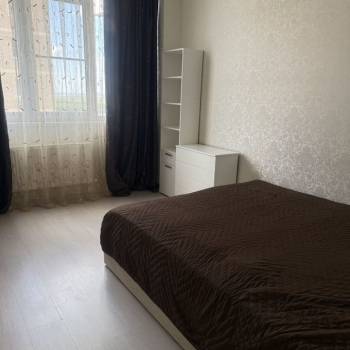 Сдается 1-комнатная квартира, 45,3 м²