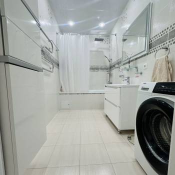 Продается 3-х комнатная квартира, 93 м²