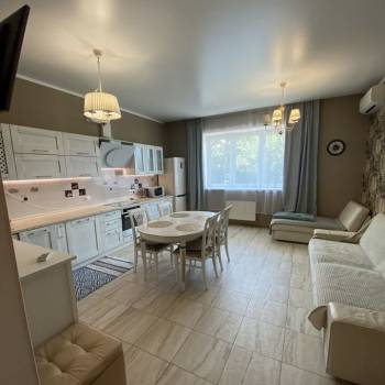 Сдается 1-комнатная квартира, 64 м²