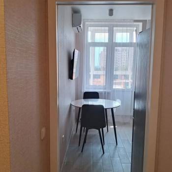 Продается 1-комнатная квартира, 38,2 м²